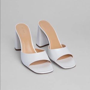 $430 NIB BY FAR JUJU STACK HEEL MULE SANDALS Pearl White Shine Leather 38 8 8.5